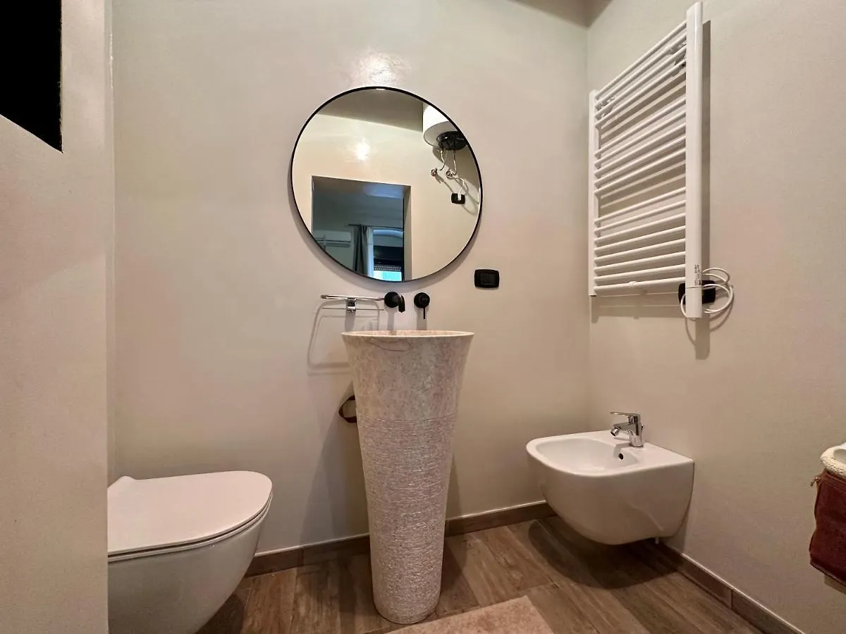 Elegant Apartment Few Steps From Bari'S Heart Itálie